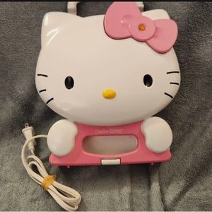 Hello Kitty waffle maker